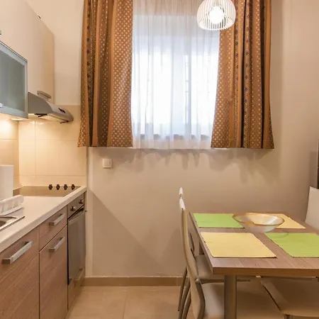 بيت ضيافة Filipovic 3*